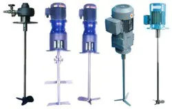 Portable Industrial Agitator and Stirrer for Pharmacy and Food Processing