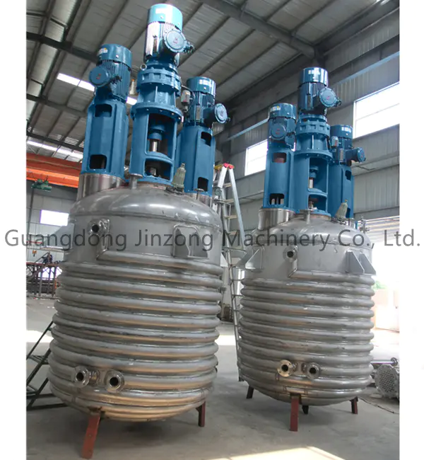 Multifunctional Reactor for medium and high viscosity product